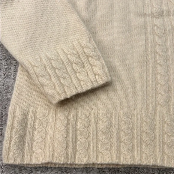 Lauren Ralph Lauren Cream Cable Knit Turtleneck Sweater size L - Picture 2 of 9